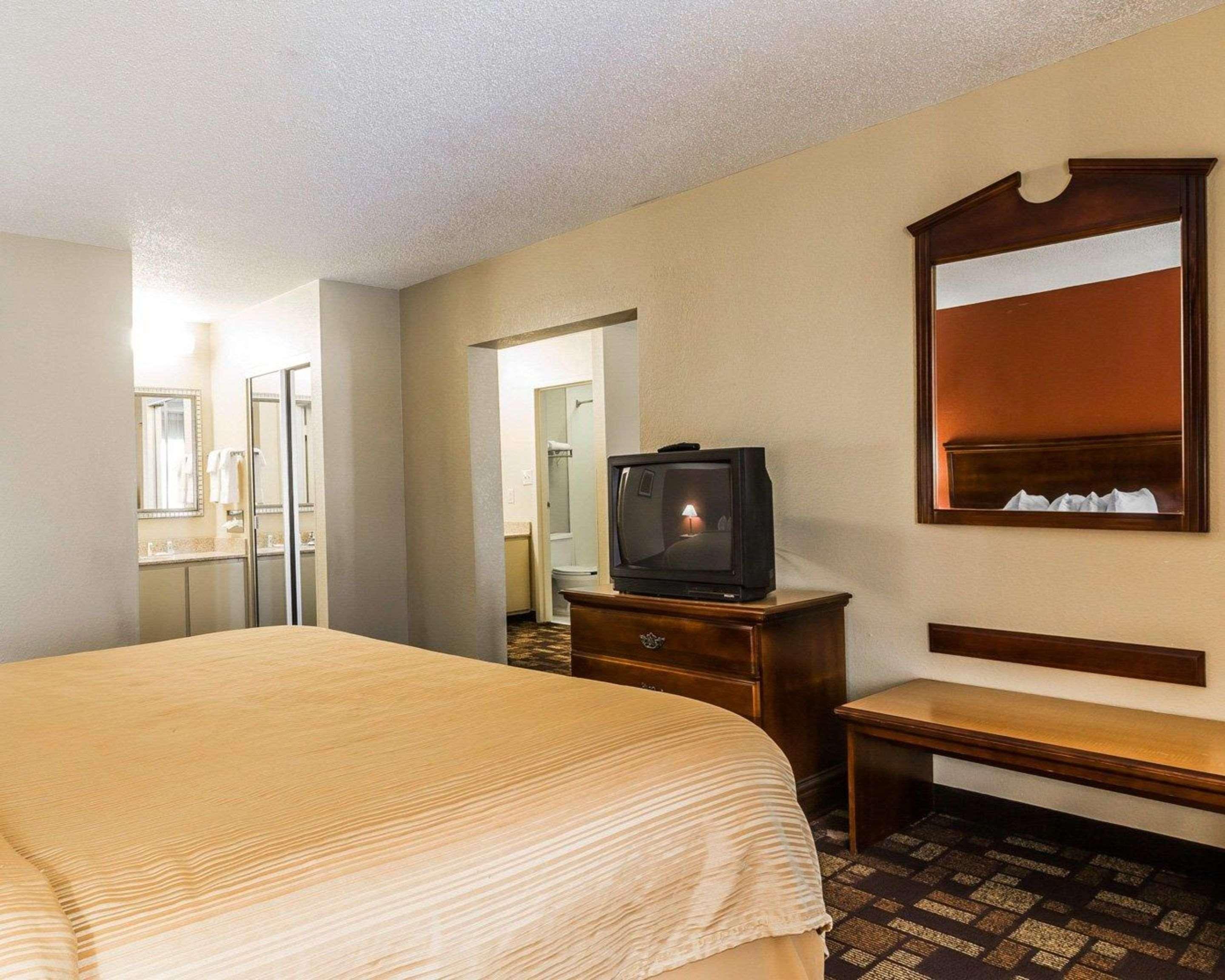 Motel 6 Montgomery, Al - Eastern Blvd. Bagian luar foto